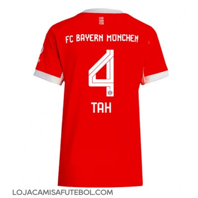 Camisa de Futebol Bayern Munich Jonathan Tah #4 Equipamento Principal Mulheres 2025-26 Manga Curta Camisa de Futebol Bayern Munich Jonathan Tah #4 Equipamento Principal Mulheres 2025-26 Manga Curta